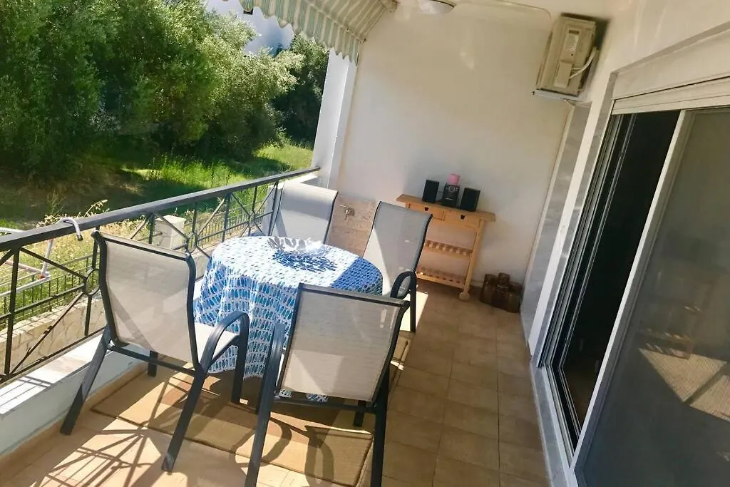 Apartment For 4 Or More Pefkochori