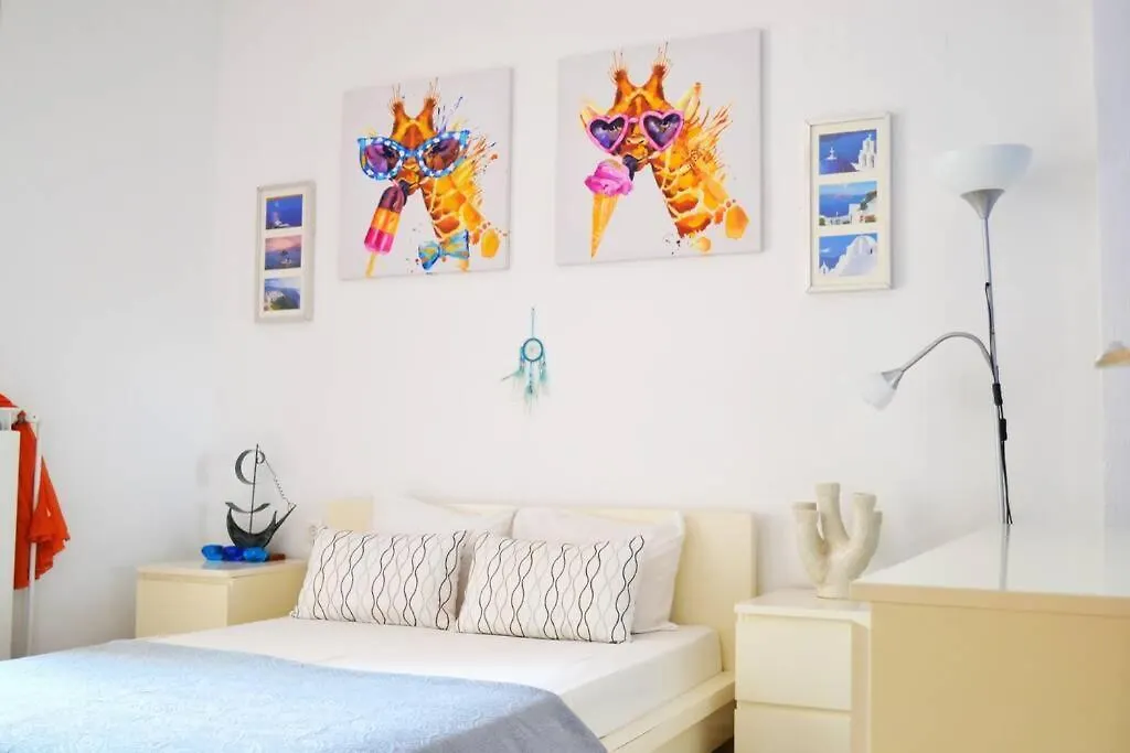 Apartment For 4 Or More Pefkochori
