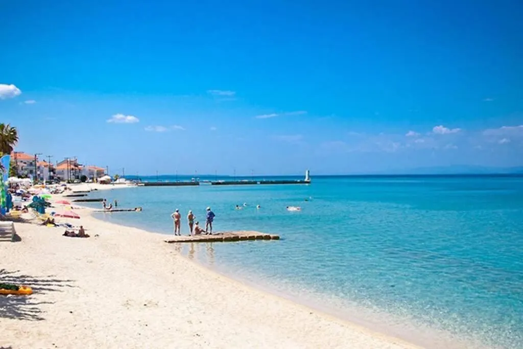 Apartment For 4 Or More Pefkochori